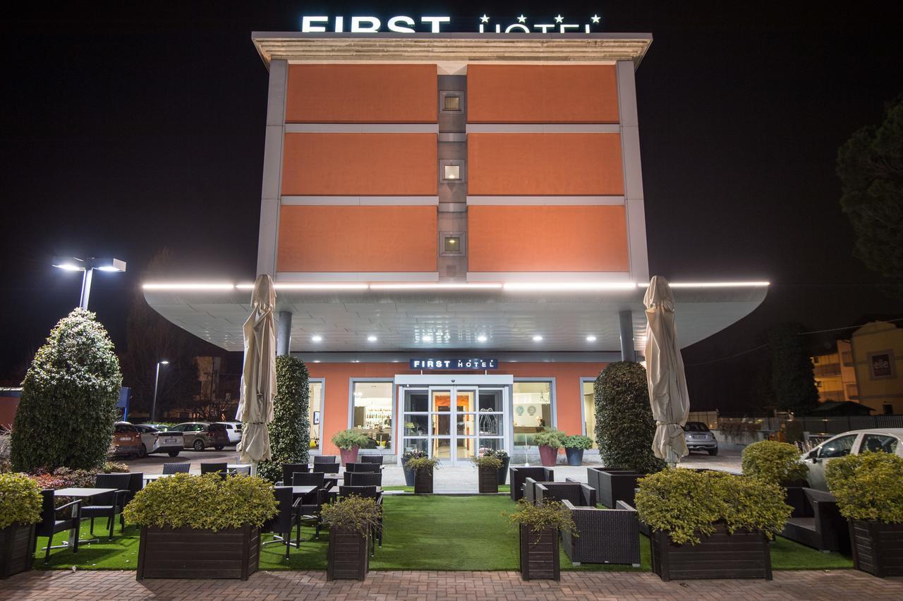 First Hotel Malpensa Case Nuove  Exterior foto